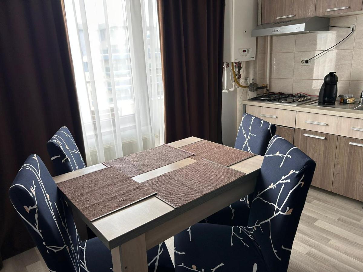 Apartament Carina Summerland مامايا المظهر الخارجي الصورة