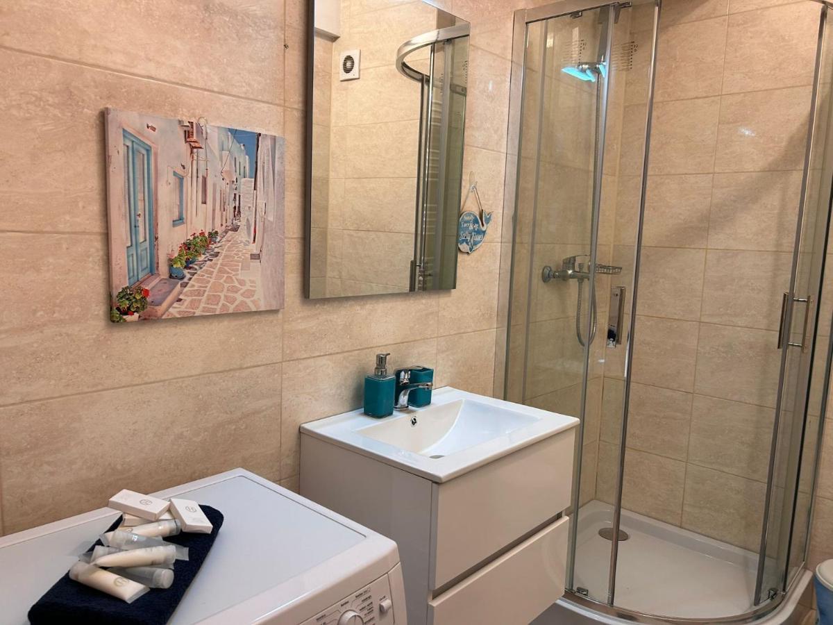 Apartament Carina Summerland مامايا المظهر الخارجي الصورة